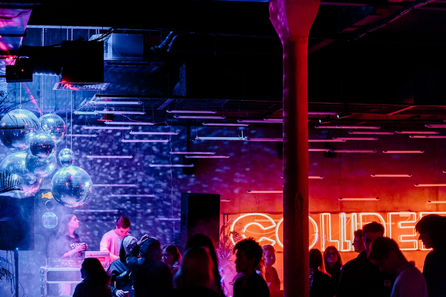 Generazione dancefloor: cosa rendeva quelle serate cosi uniche